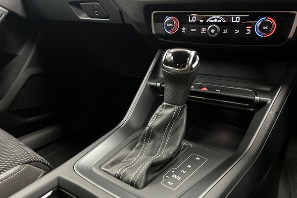 Used Audi Q3 2019 for sale - 75670644: Photo 19