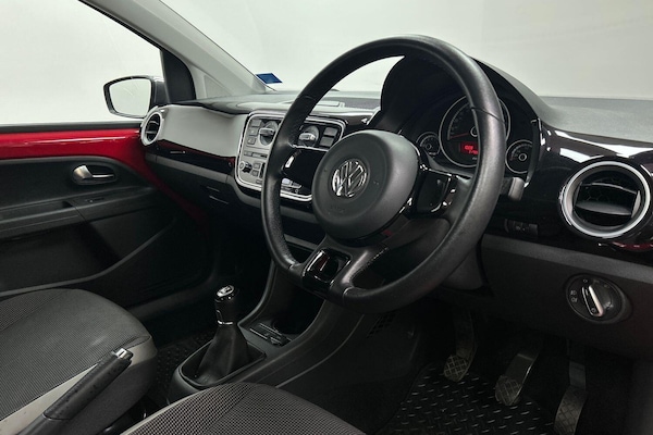Used Volkswagen up! 2015 for sale - 76032469: Photo 7