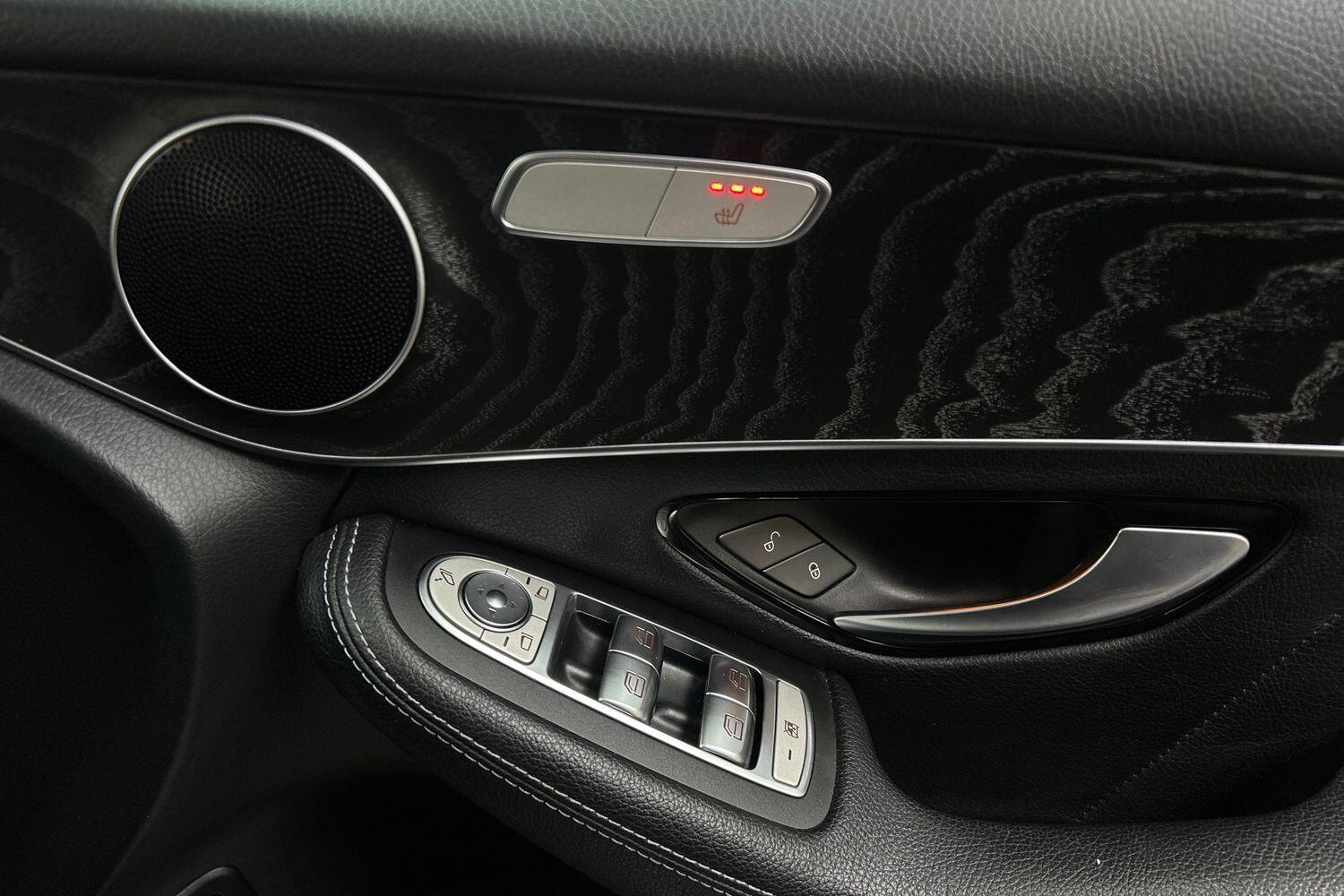 Used Mercedes-Benz GLC 2018 for sale - 75927405: Photo 23