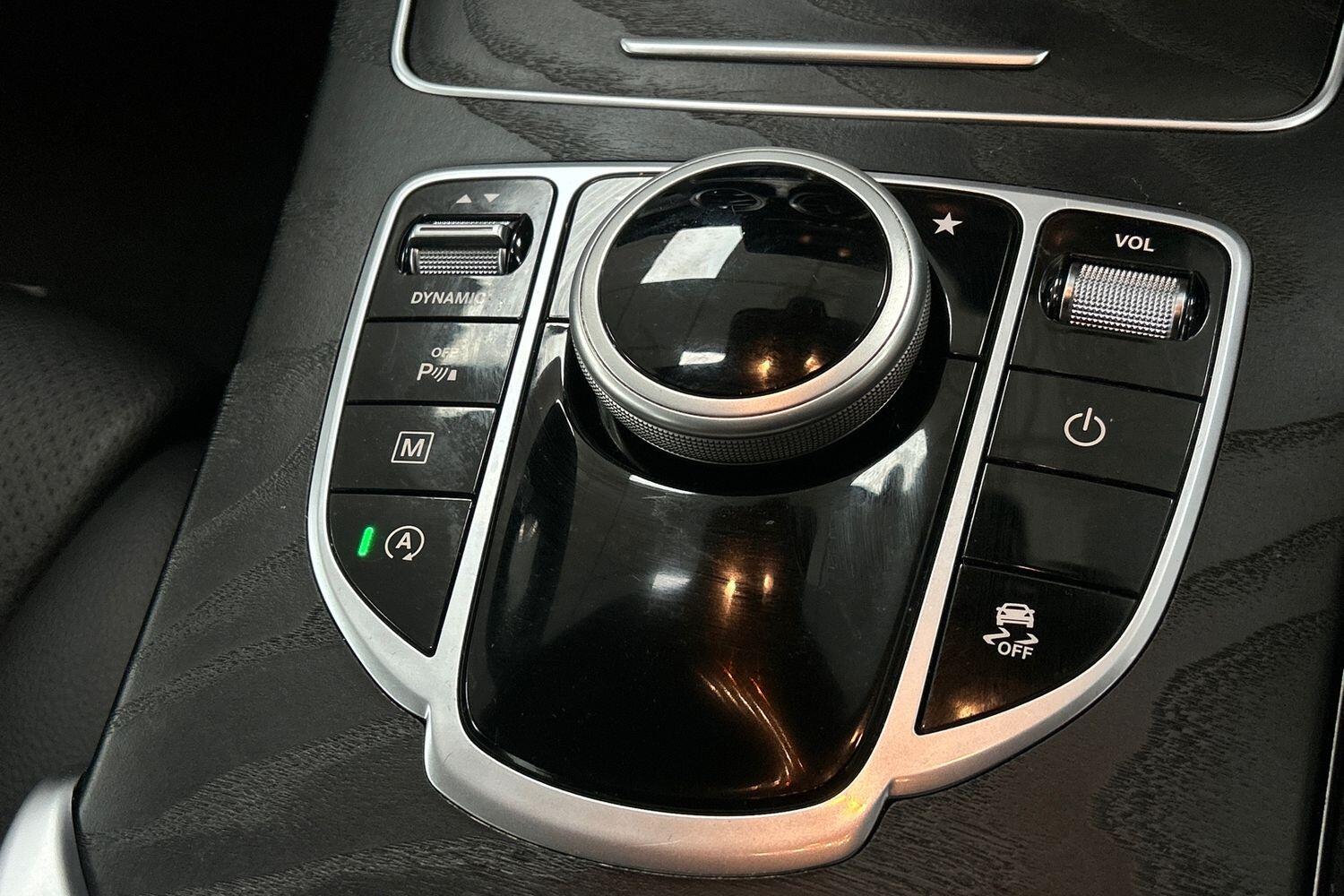 Used Mercedes-Benz GLC 2018 for sale - 75927405: Photo 26