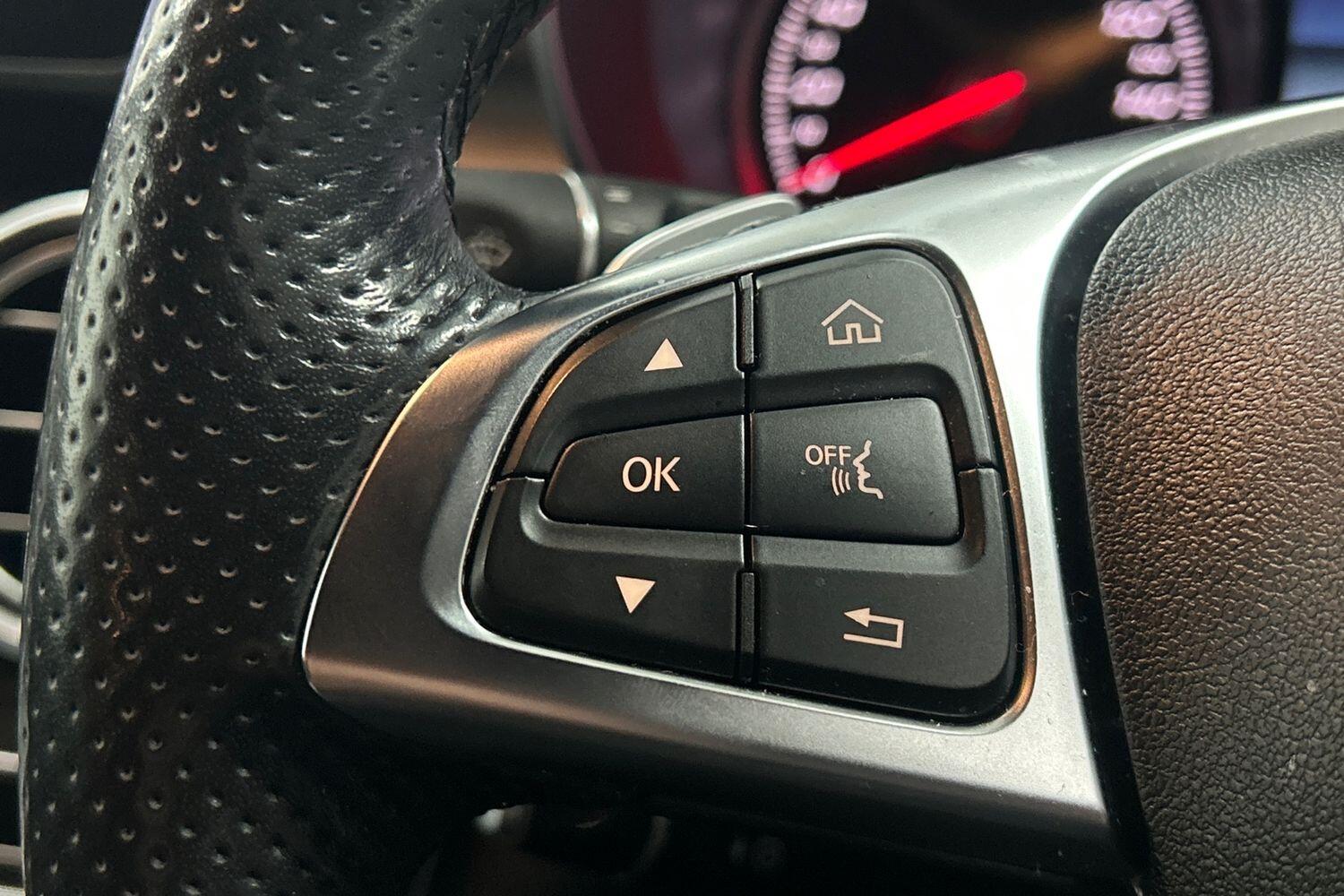 Used Mercedes-Benz GLC 2018 for sale - 75927405: Photo 8