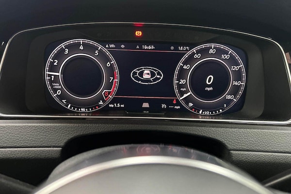 Used Volkswagen Golf 2019 for sale - 76201282: Photo 10