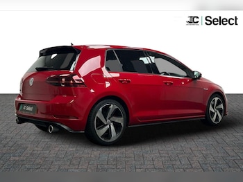 Used Volkswagen Golf 2019 for sale - 76201282: Photo 2