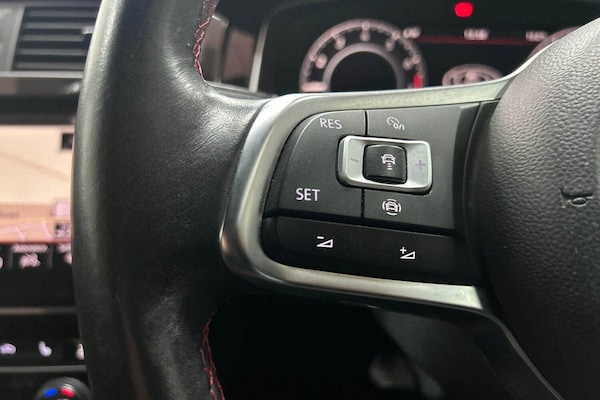 Used Volkswagen Golf 2019 for sale - 76201282: Photo 8