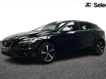 Used Volvo V40 2019 for sale - 75071038: Photo