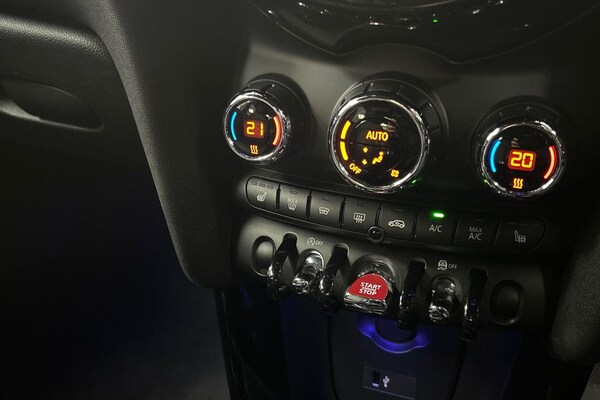 Used MINI Hatch 2020 for sale - 76108936: Photo 18