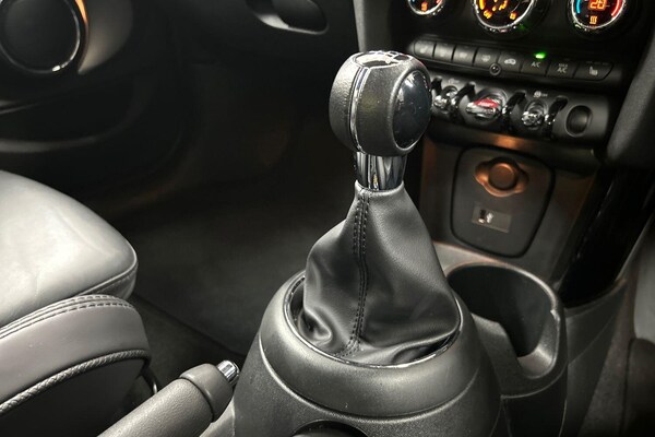 Used MINI Hatch 2020 for sale - 76108936: Photo 19