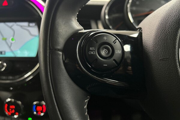 Used MINI Hatch 2020 for sale - 76108936: Photo 8