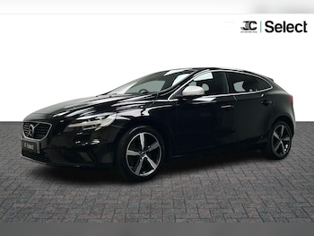 Used Volvo V40 2019 for sale - 75553248: Photo