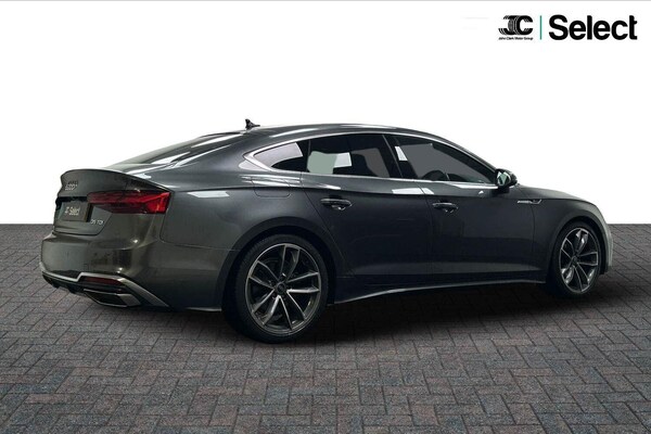 Used Audi A5 2022 for sale - 76084878: Photo 2