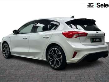 Used Ford Focus 2020 for sale - 74969607: Photo