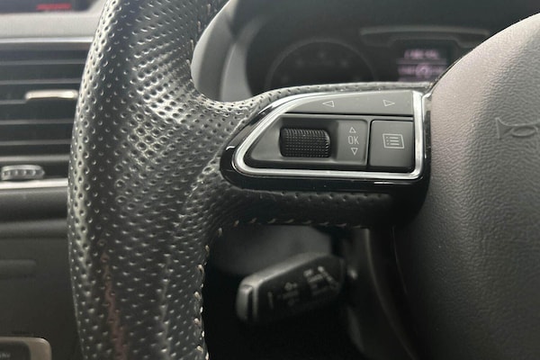 Used Audi Q3 2017 for sale - 75539451: Photo 8