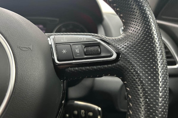 Used Audi Q3 2017 for sale - 75539451: Photo 9