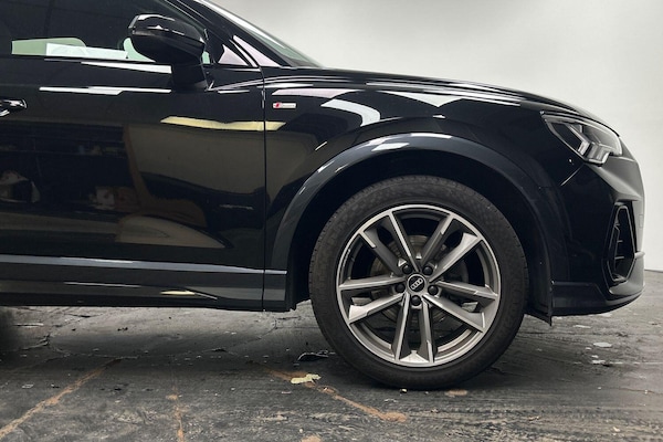 Used Audi Q3 2022 for sale - 76190005: Photo 15