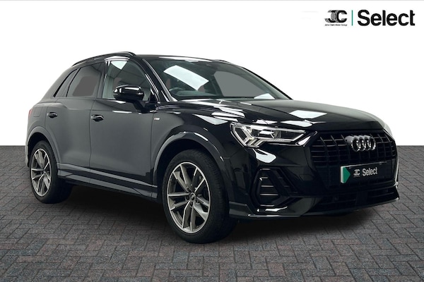 Used Audi Q3 2022 for sale - 76190005: Photo 1