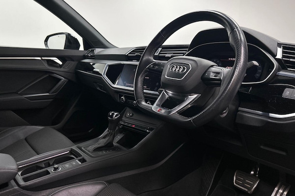 Used Audi Q3 2022 for sale - 76190005: Photo 7