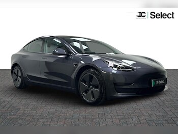 (22) - Standard Range Plus Auto RWD 4dr