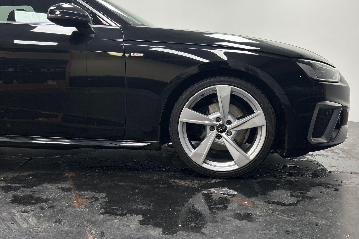 Used Audi A4 Avant 2020 for sale - 76151157: Photo 15
