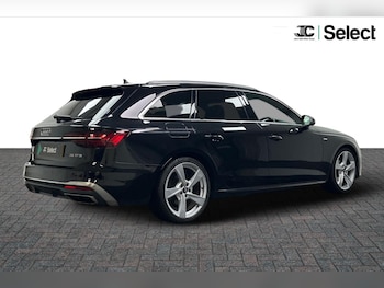 Used Audi A4 Avant 2020 for sale - 76151157: Photo