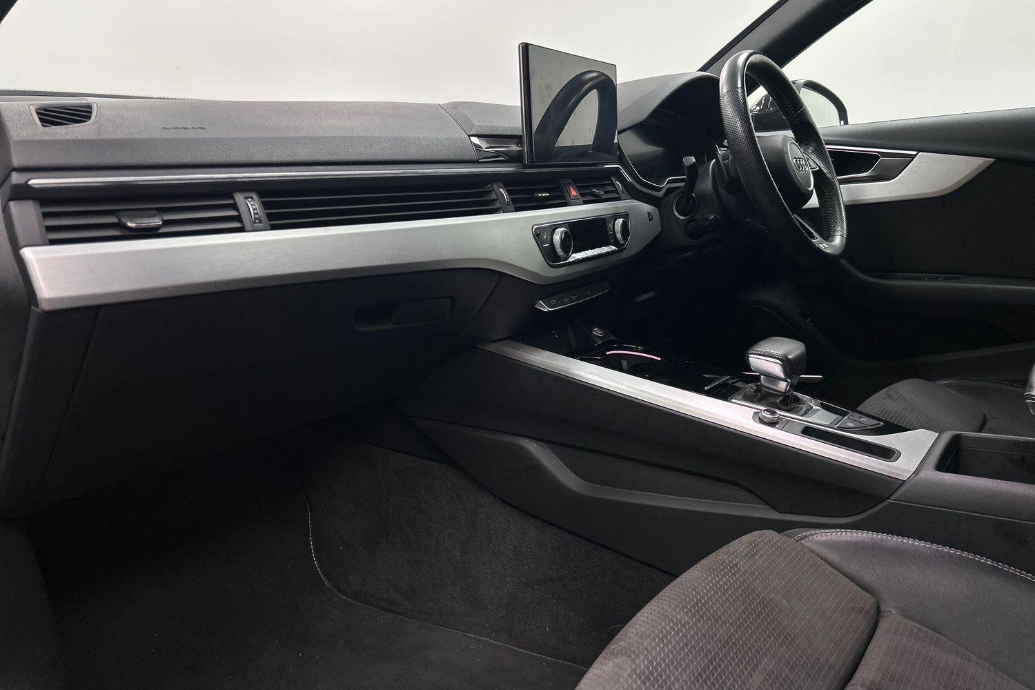 Used Audi A4 Avant 2020 for sale - 76151157: Photo 6