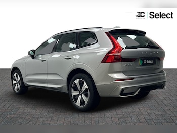 Used Volvo XC60 2023 for sale - 76012208: Photo
