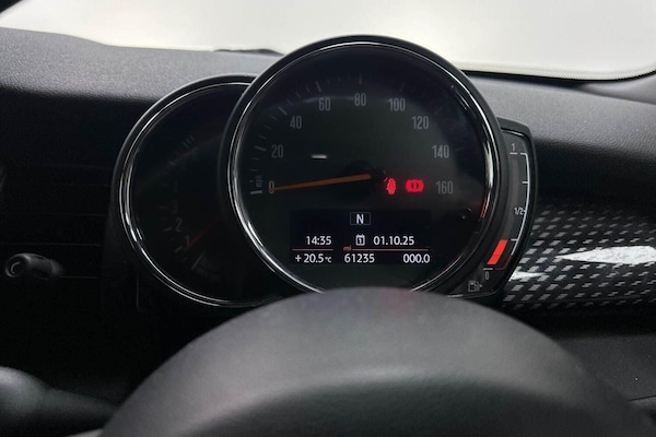 Used MINI Hatch 2019 for sale - 76073132: Photo 10