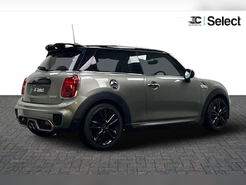 Used MINI Hatch 2019 for sale - 76073132: Photo 2