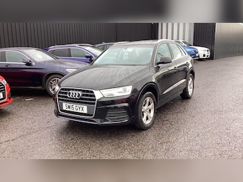 Audi - Q3