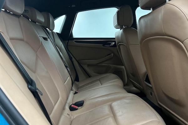 Used Porsche Macan 2021 for sale - 75459006: Photo 17