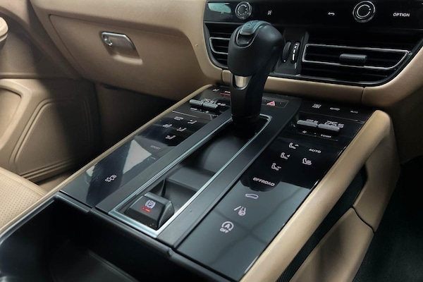 Used Porsche Macan 2021 for sale - 75459006: Photo 19