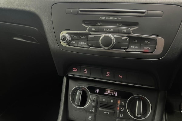 Used Audi Q3 2016 for sale - 76094863: Photo 18