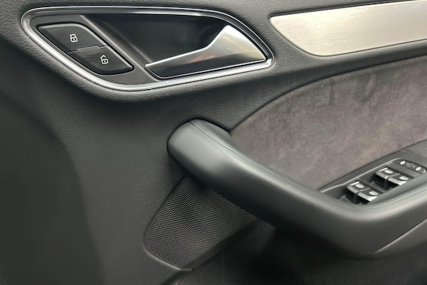 Used Audi Q3 2016 for sale - 76094863: Photo 22