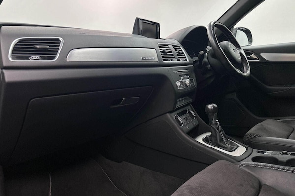 Used Audi Q3 2016 for sale - 76094863: Photo 6
