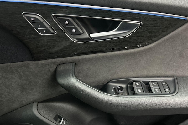 Used Audi Q8 2019 for sale - 75990157: Photo 26