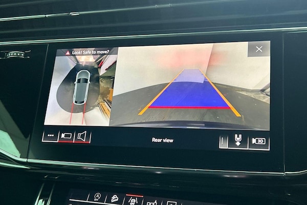 Used Audi Q8 2019 for sale - 75990157: Photo 28