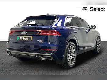 Used Audi Q8 2019 for sale - 75990157: Photo 2