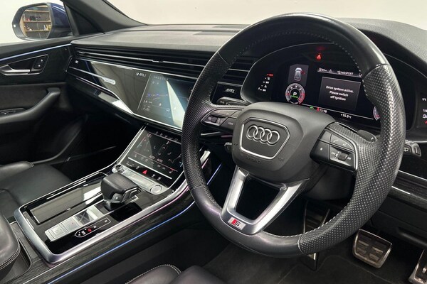 Used Audi Q8 2019 for sale - 75990157: Photo 7