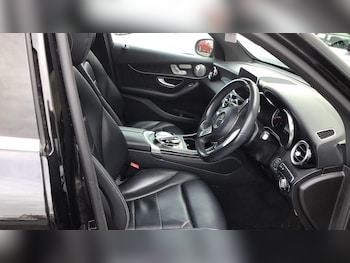 Used Mercedes-Benz GLC 2017 for sale - 76041687: Photo 3