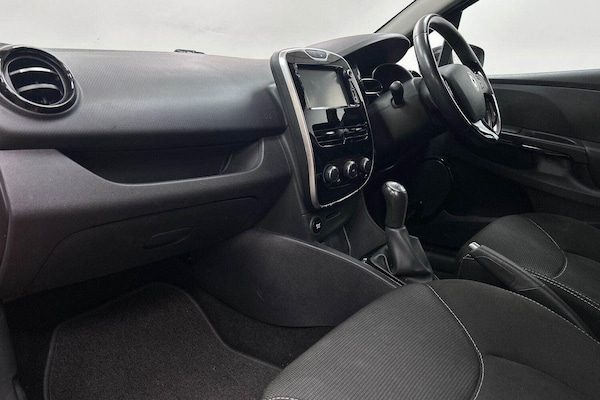 Used Renault Clio 2016 for sale - 76199961: Photo 6