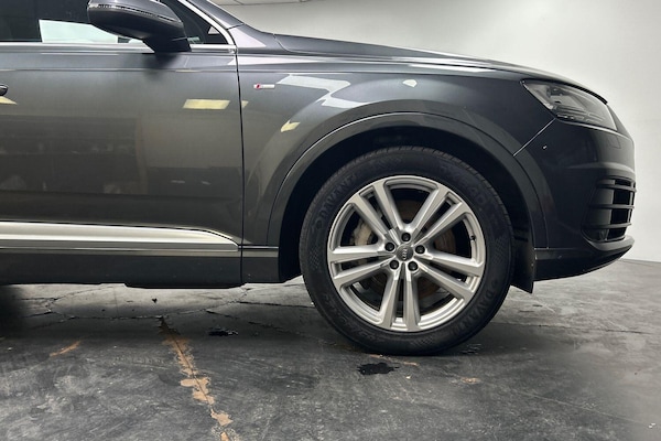 Used Audi Q7 2018 for sale - 76247291: Photo 15