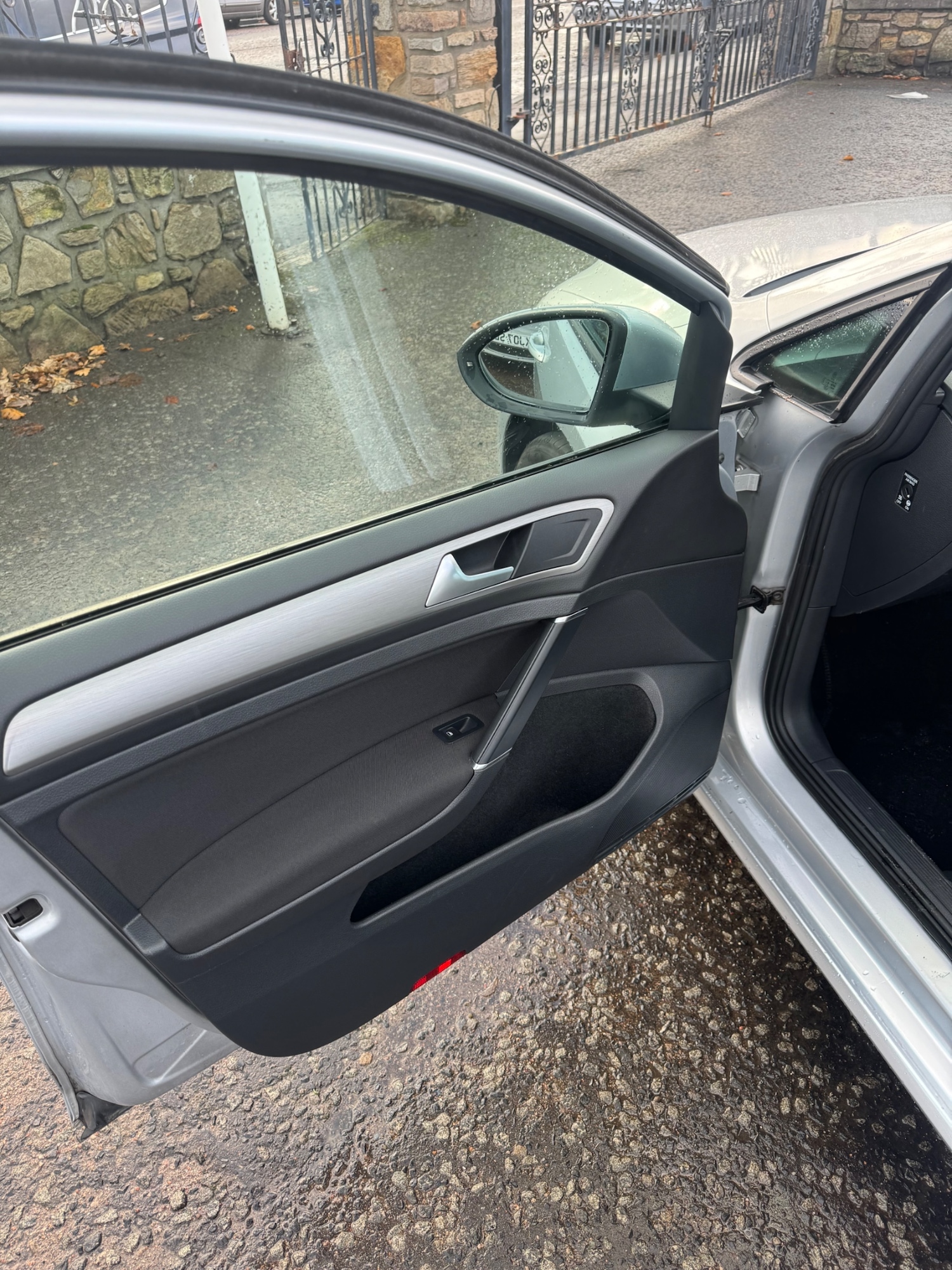 Used Volkswagen Golf 2014 for sale - 76748946: Photo 11