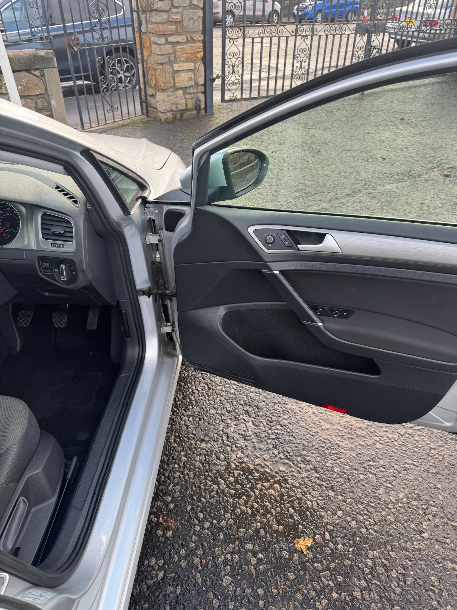 Used Volkswagen Golf 2014 for sale - 76748946: Photo 16