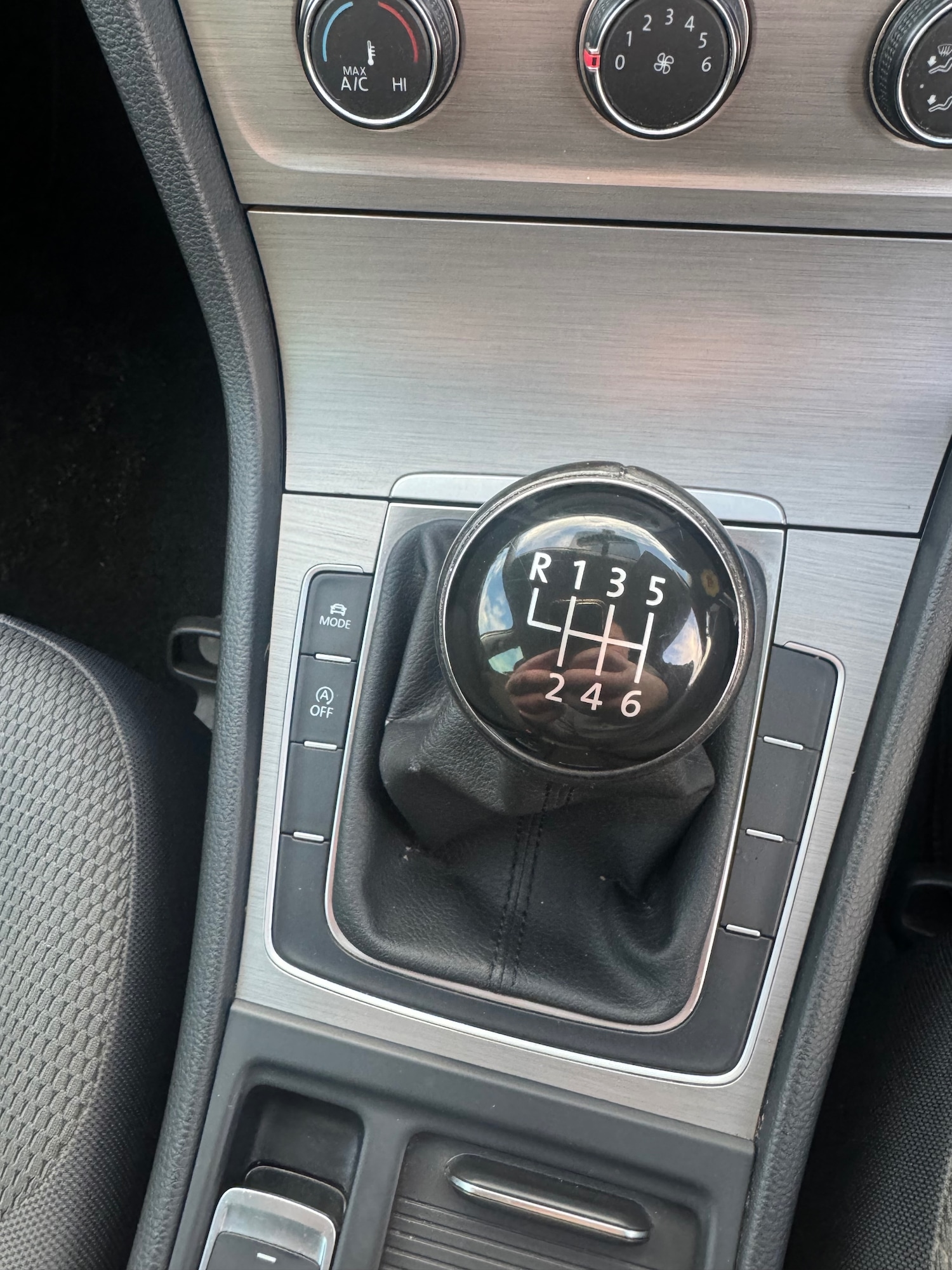 Used Volkswagen Golf 2014 for sale - 76748946: Photo 19