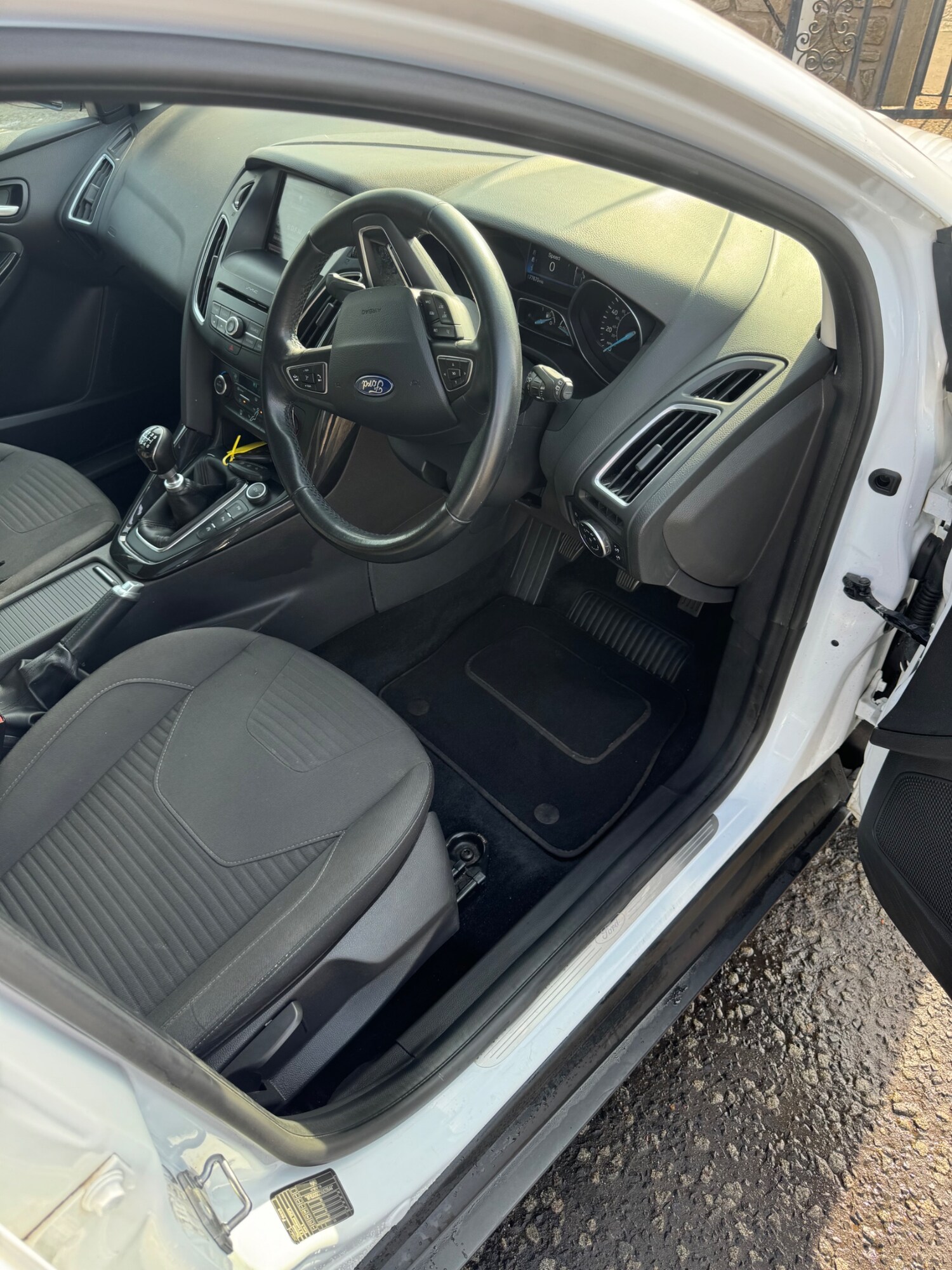 Used Ford Focus 2016 for sale - 78131749: Photo 10