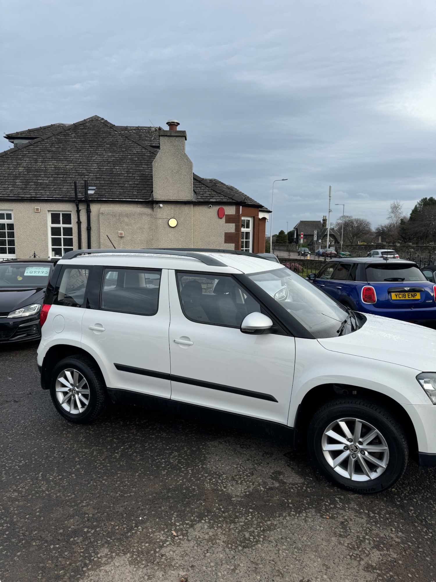 Used Skoda Yeti 2015 for sale - 76980085: Photo 4