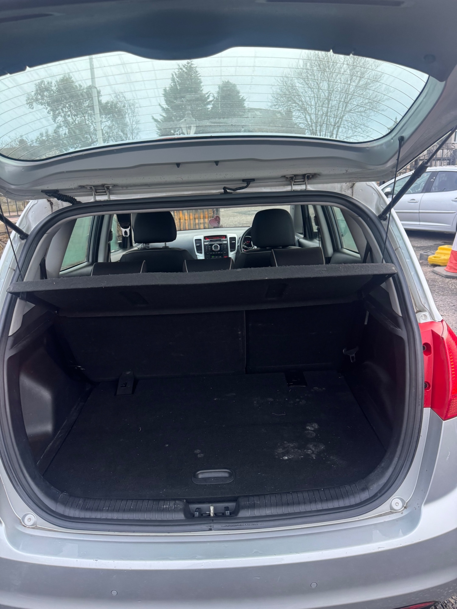 Used Kia Venga 2013 for sale - 77557018: Photo 10