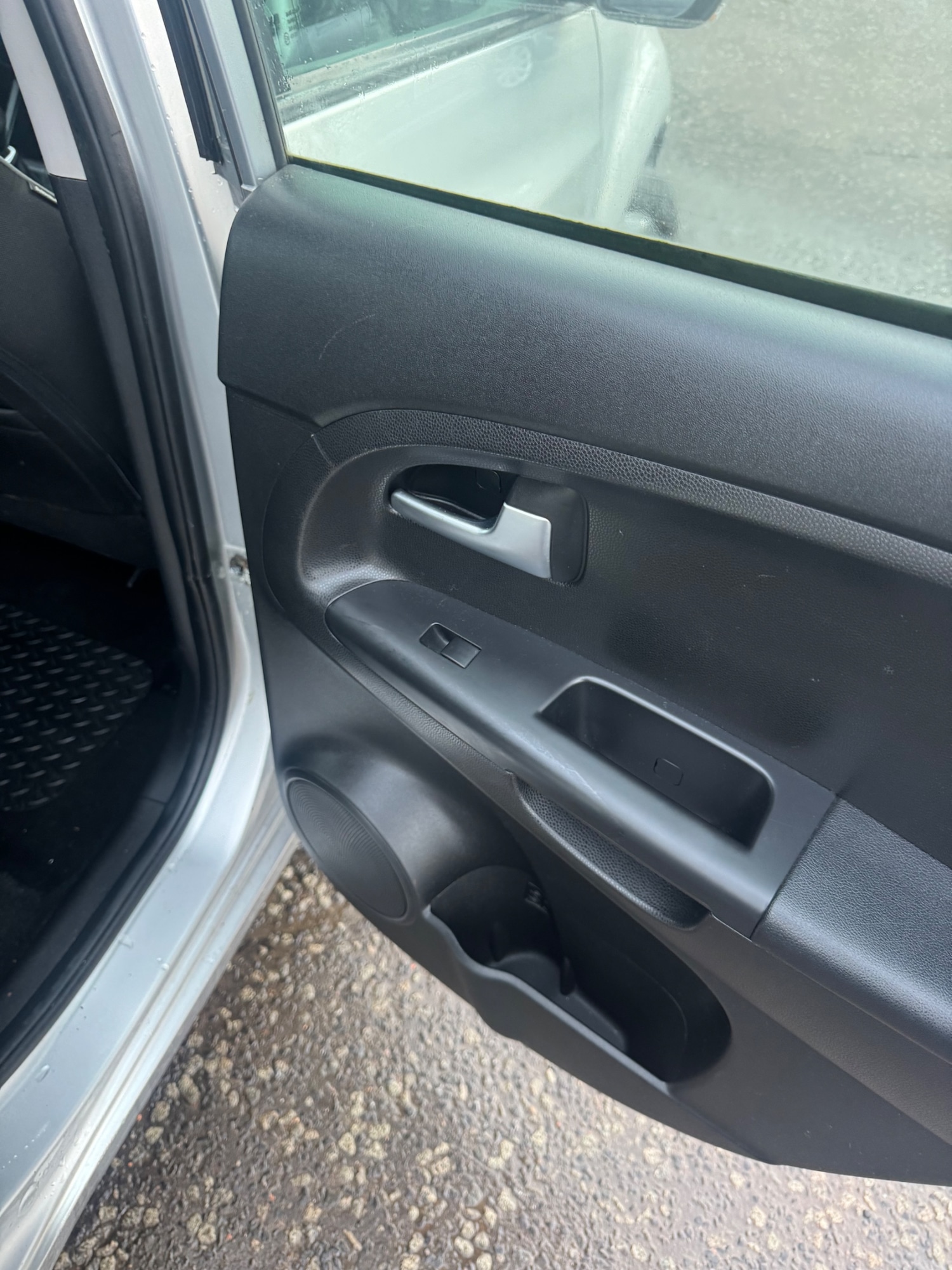 Used Kia Venga 2013 for sale - 77557018: Photo 14