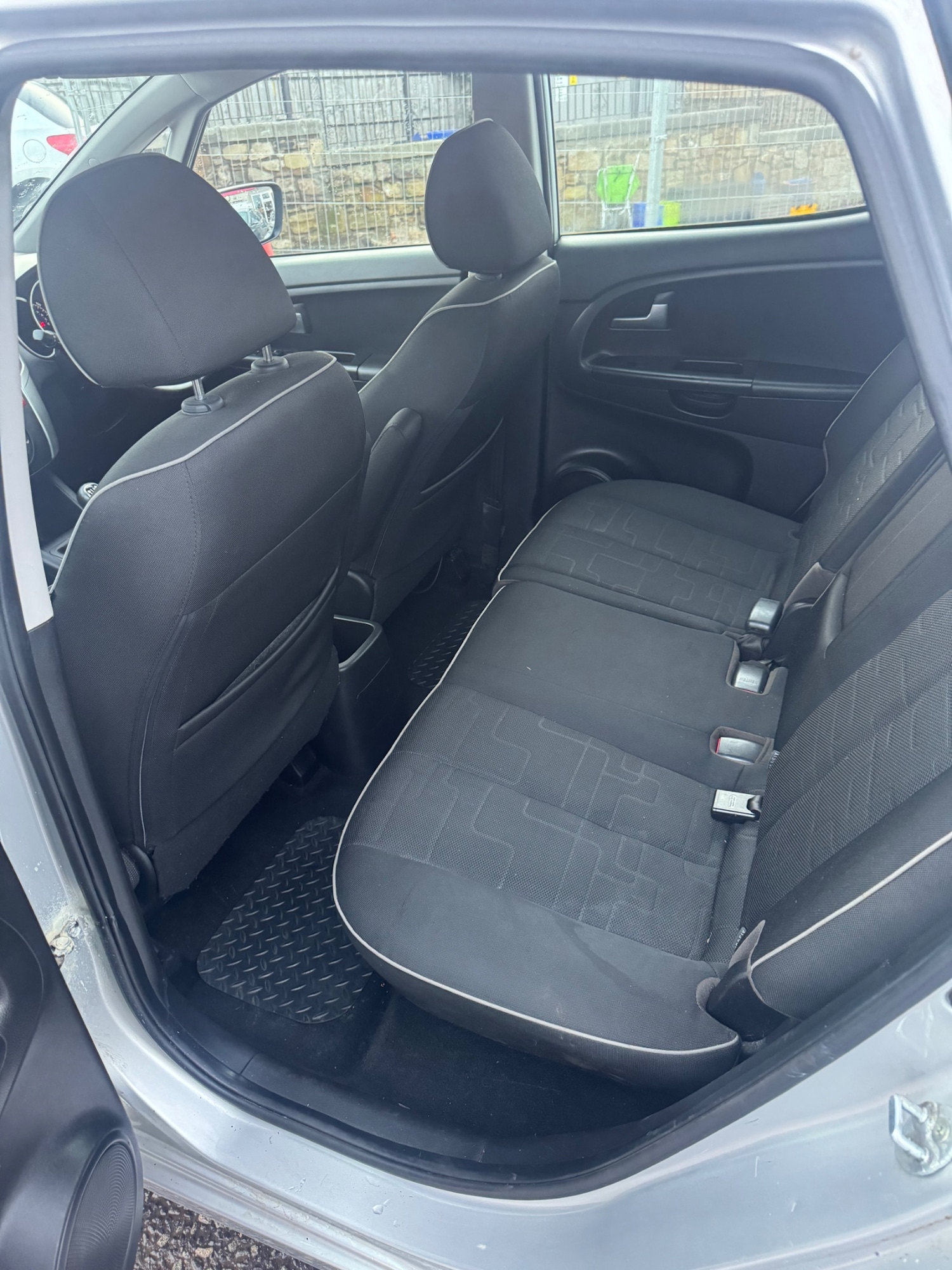 Used Kia Venga 2013 for sale - 77557018: Photo 9