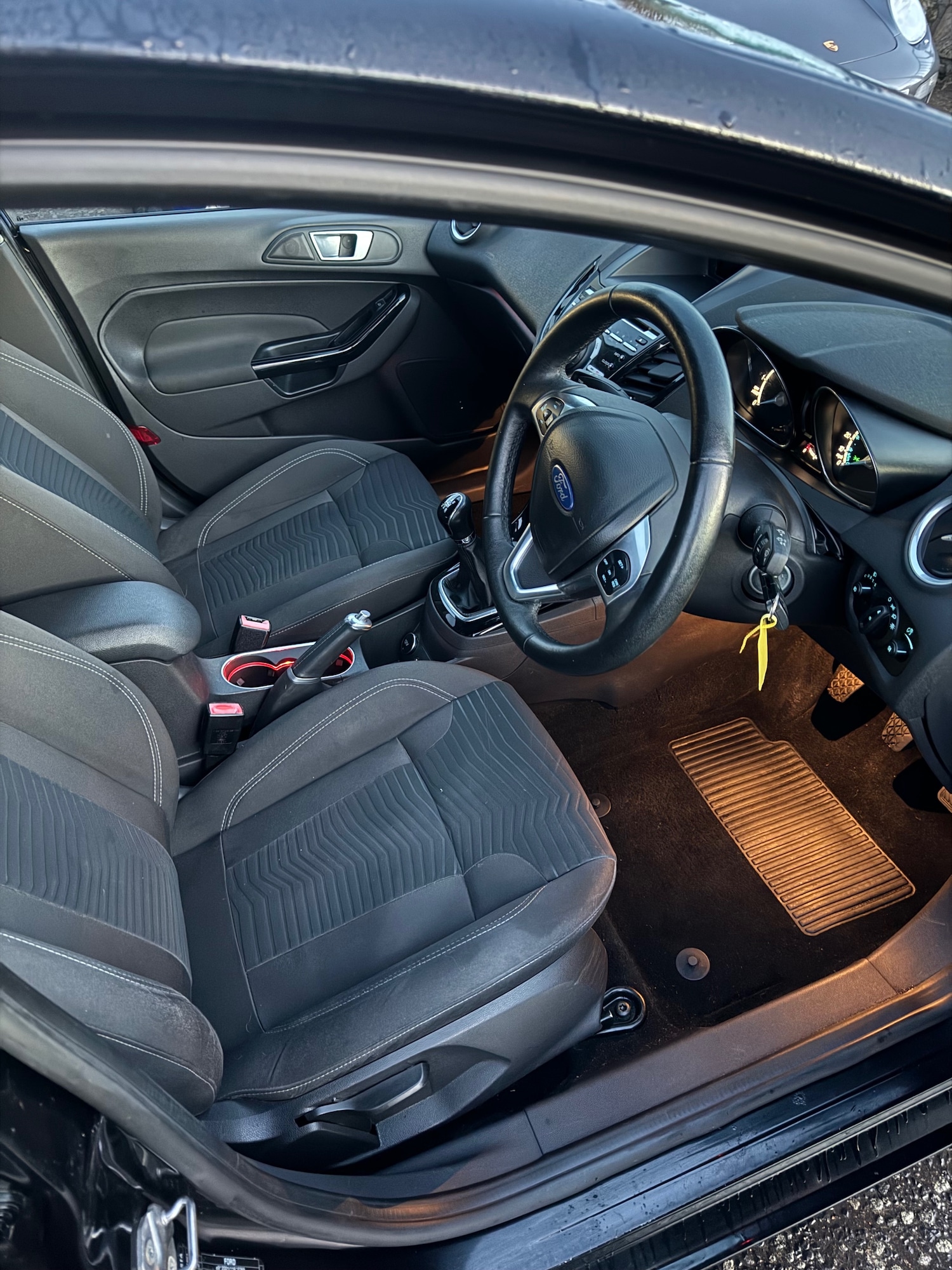 Used Ford Fiesta 2014 for sale - 76758038: Photo 12