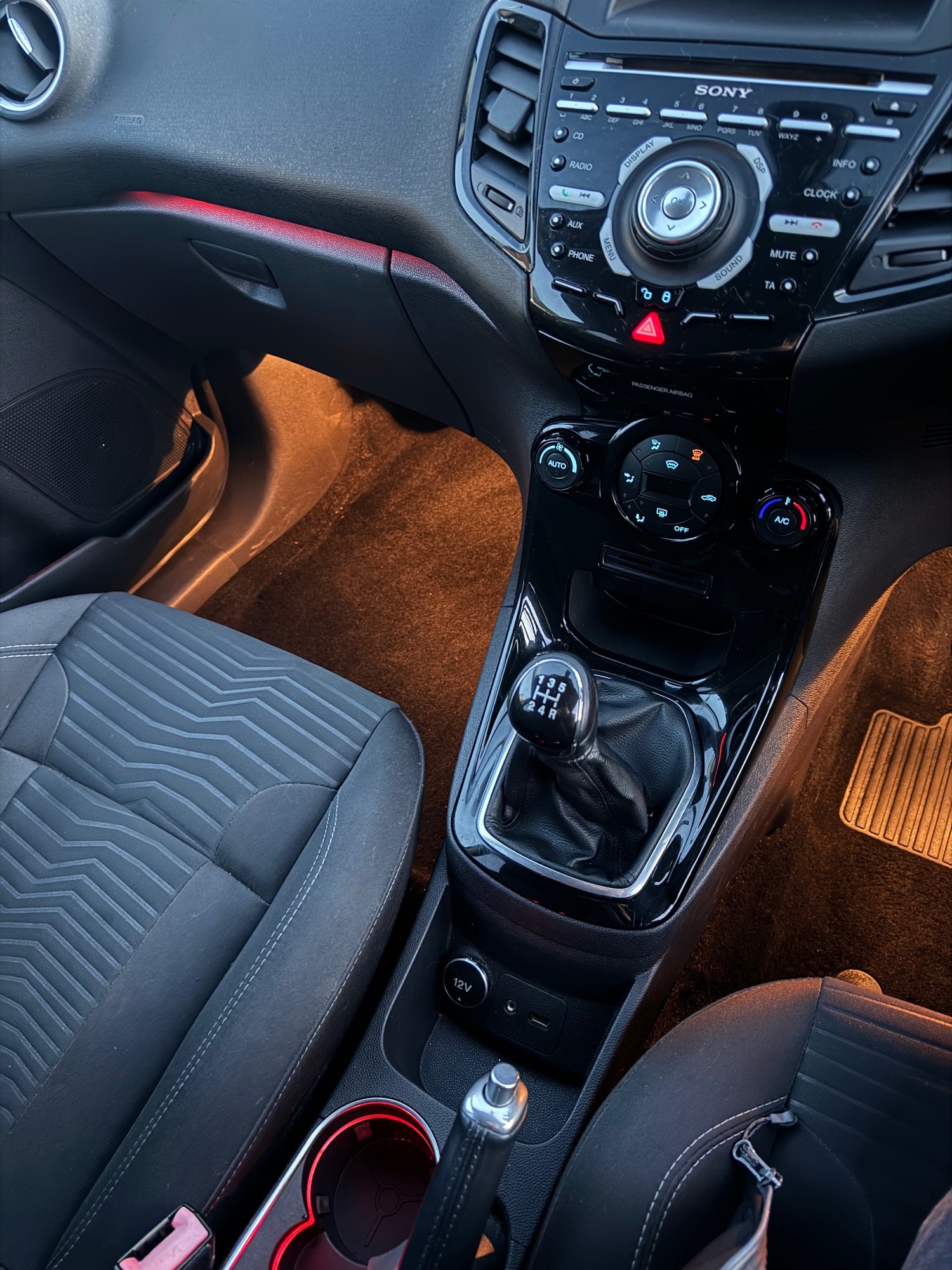 Used Ford Fiesta 2014 for sale - 76758038: Photo 13